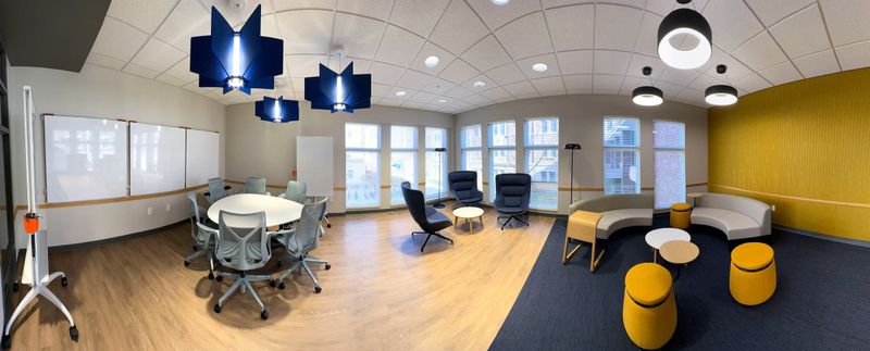 Knoll Study Room — Wide View